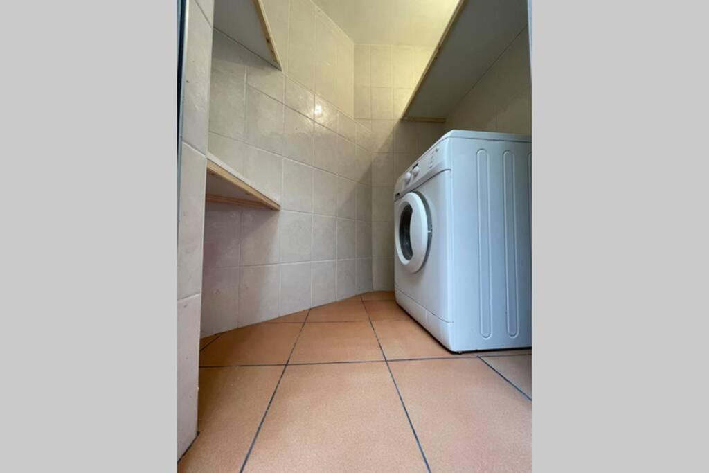 2 Bed Apt In Heart Of St Julians - 5Min From Seafront Saint Julian's Dış mekan fotoğraf